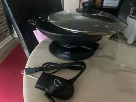 Photo of free AROMA Rice Cooker & Wok (22209) #2