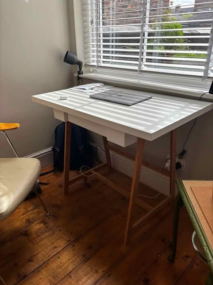 Photo of free Desk (Barton upon Irwell M30) #1