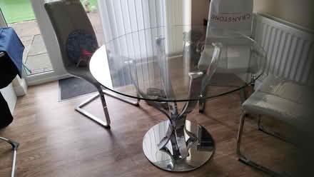 Photo of free Round kitchen table (Carlisle the ridings estate) #1