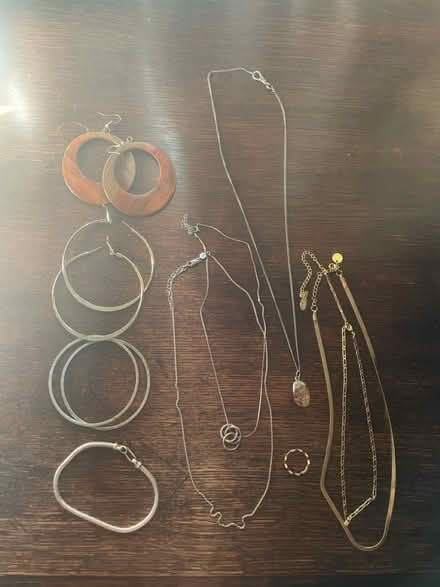 Photo of free A selection of jewellery (Clapton E5) #1