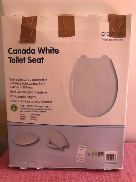Photo of free New toilet seat (New Hinksey OX1) #2