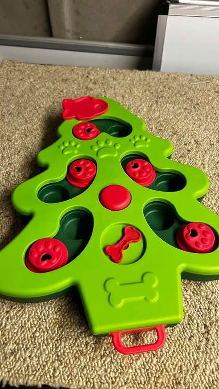 Photo of free Cat toy, christmas editition (Basingstoke RG22) #2