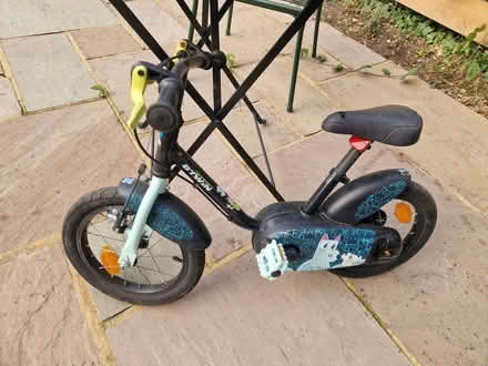 Photo of free B-TWIN children's bike for 3-5 year olds (Ealing W5) #1