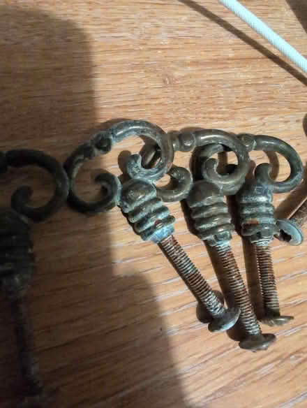 Photo of free 5 ? brass handles. (Alperton HA0) #2