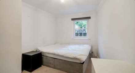 Photo of free Grey double bed split divan bed with storage drawer (Earls Court SW5) #2