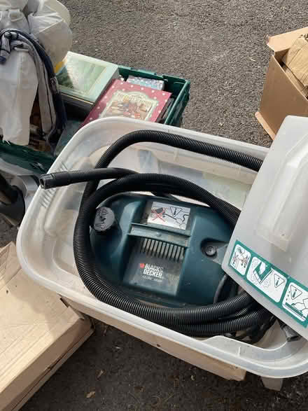 Photo of free Wallpaper Steamer (RG30 Tilehurst) #1