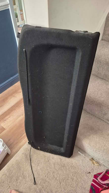 Photo of free parcel shelf for toyota yaris (Cogges OX28) #1