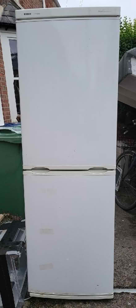 Photo of free Fridge Freezer (Temple Street OX4) #1