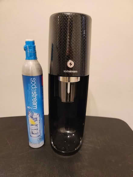 Photo of free SodaStream with CO2 canister (Bowie) #1