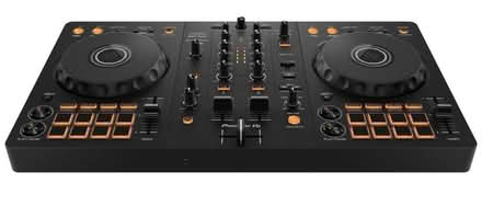 Photo of DJ mixer/controller (Clapton E5) #1