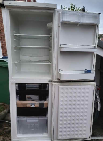 Photo of free Fridge Freezer (Temple Street OX4) #2