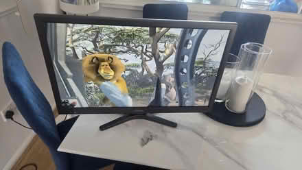 Photo of free 24 inches Hitachi TV with inbuilt dvd player. Full working o (Arle GL51) #1