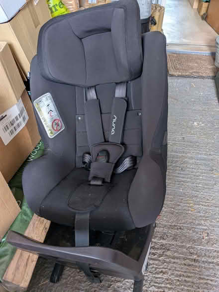 Photo of free Child's refacing car seat (Cutteslowe OX2) #2