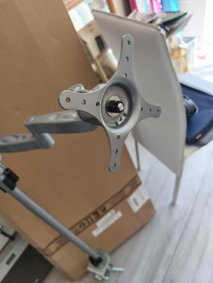 Photo of free Monitor mounting Pole (CV3) #2
