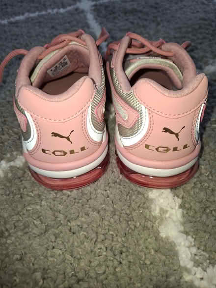 Photo of free Puma trainers - As new (Hatfield AL10) #4