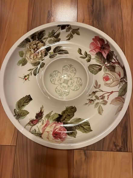 Photo of free Ceramic chip and dip bowl (Saugerties) #1
