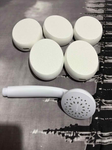 Photo of free Sponges and shower head (Glenrothes KY7) #1