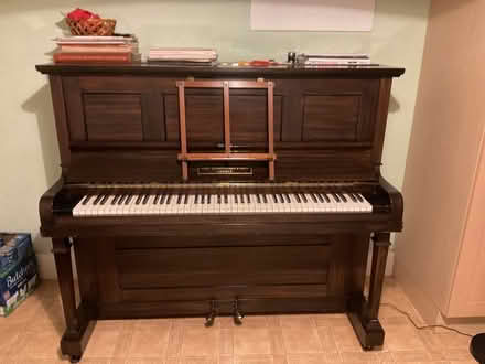 Photo of free Upright Strohmenger piano (Rewdown Cross TQ13) #1