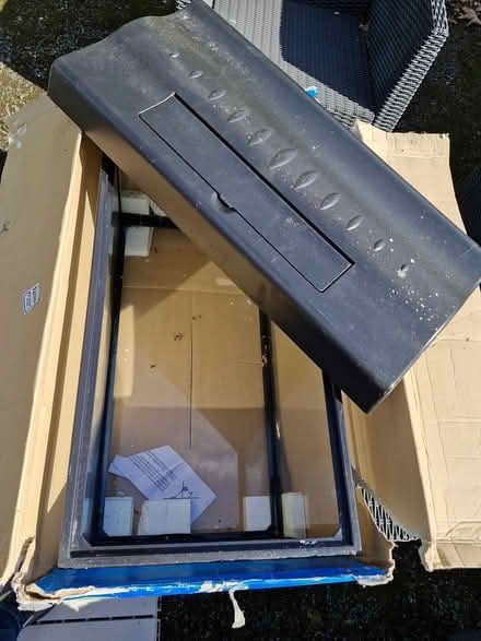 Photo of free 54 litre aquarium tank and lid (Stillorgan) #2