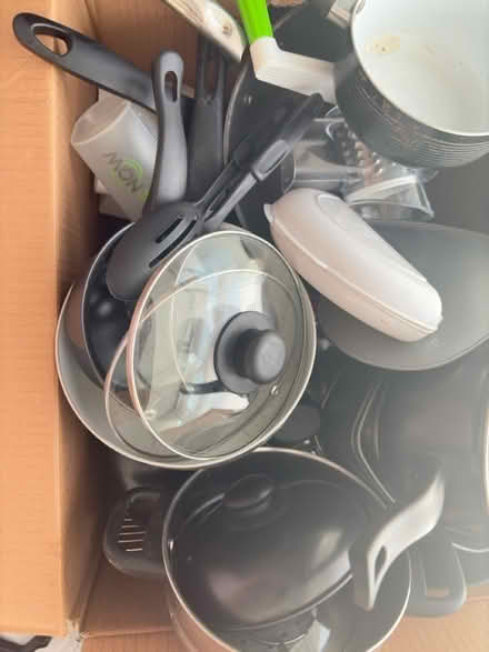 Photo of free Pots and pans (Crossgates LS15) #1