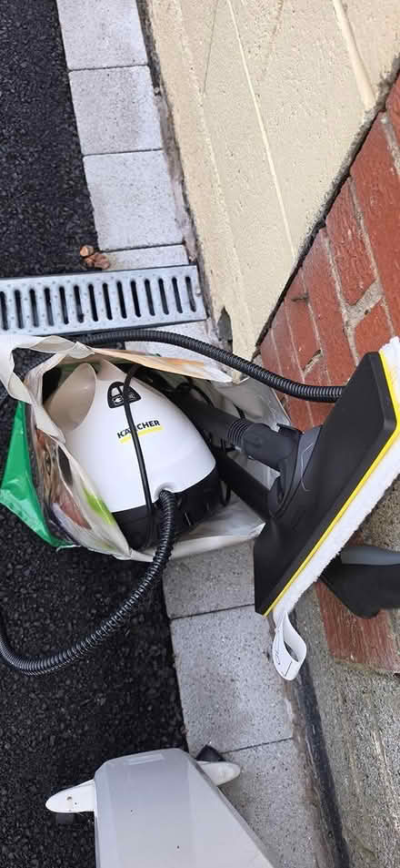 Photo of free Oil heater, karcher steam cleaner (Blakestown) #3