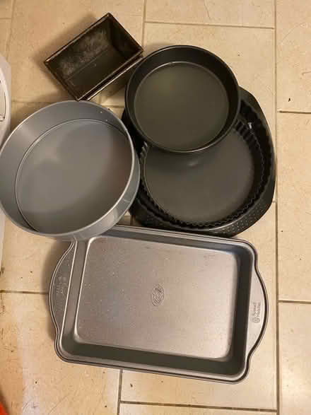 Photo of free Selection of baking trays (Youlgreave DE45) #1