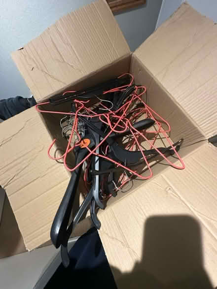 Photo of free Clothing Hangers (Bull brook Rg12) #4