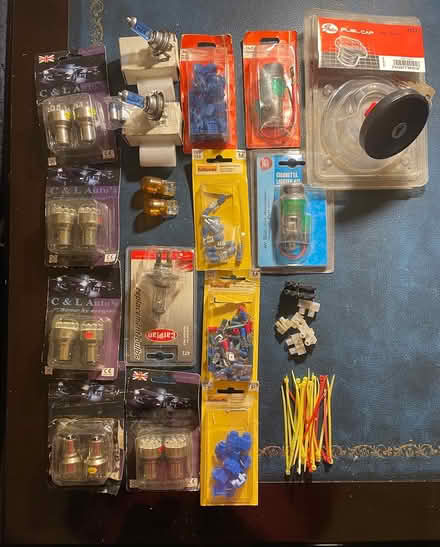 Photo of free car parts / bulbs / spares (Borrowash. Derby) #1