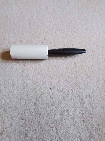 Photo of free lint roller for clothes (Cricket Road OX4) #1