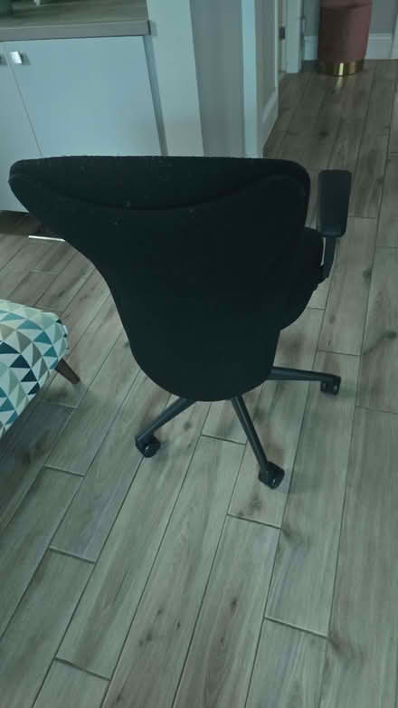 Photo of free Black office chair (Stoneleigh KT17) #2
