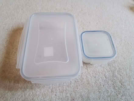 Photo of free cliptop food containers (Cricket Road OX4) #1