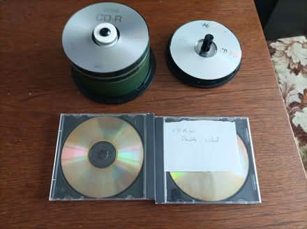 Photo of free CD-R and CD-RW (Seaside BN23) #1