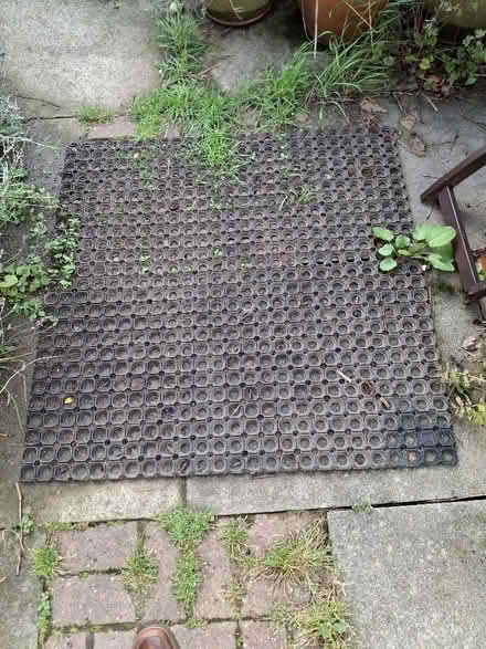 Photo of free Rubber mat (Morley DE21) #1