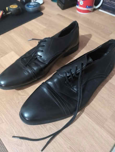 Photo of free Smart shoes (SE172HF) #1