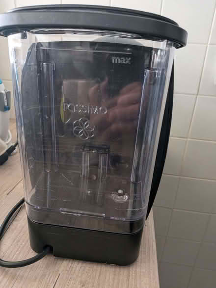 Photo of free Bosch/Tassimo Pod, coffee maker, (Newton G72) #2