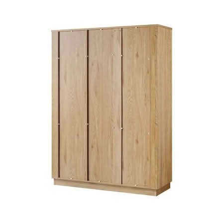 Photo of free Daals Maru Wardrobe (Canonbury N1) #2