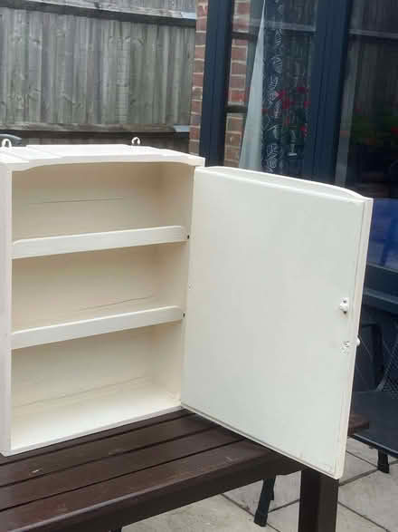 Photo of free 1930's Bathroom Cabinet with mirror (Horspath OX33) #2