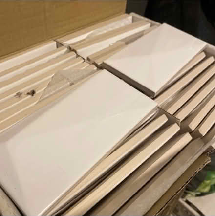 Photo of free Ceramic 3D tiles (Surrey quays) #4