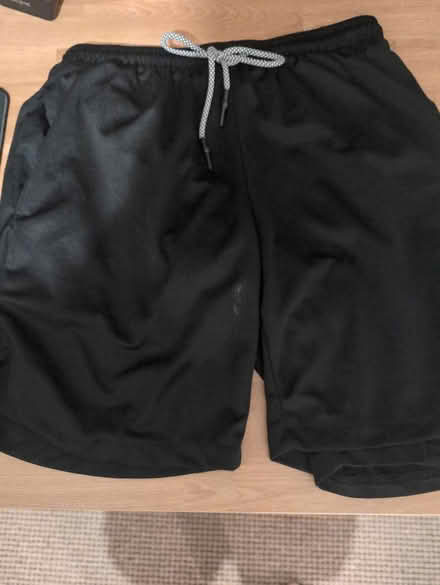Photo of free Running shorts (SE172HF) #1
