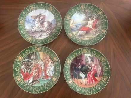 Photo of free Bradford Exchange Plates (W13) #1