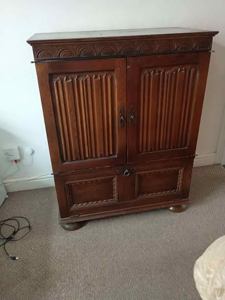 Photo of free Vintage Mahogany TV unit (Woodseats S8) #1
