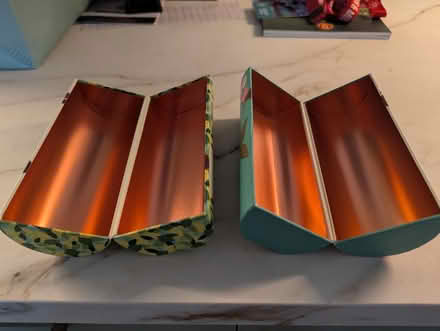 Photo of free Fortnum & Mason cookie boxes (near Central Park) #1
