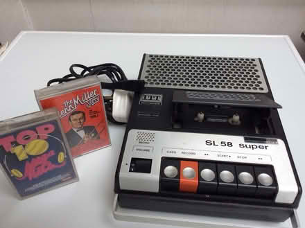 Photo of free ITT tape recorder (Clifton SG17) #1