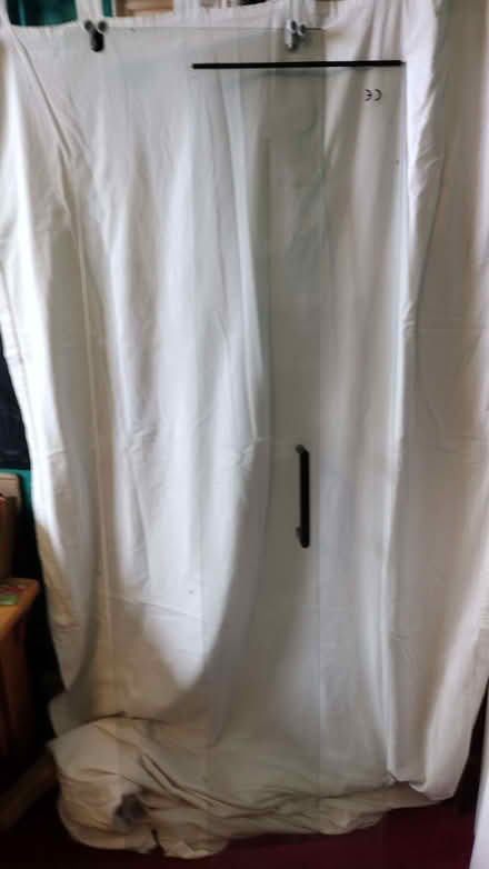 Photo of free Two large pieces of safety glass (West Marina TN38) #2