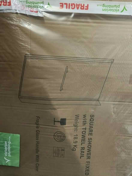 Photo of free Shower screen for bath (AB41) #3