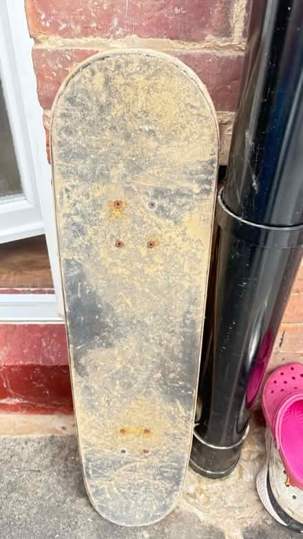 Photo of free Skateboard (TN2) #3
