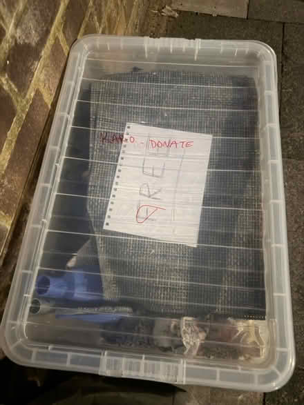 Photo of free ON STREET Clothes, assorted items (Hatchard Road N19) #3