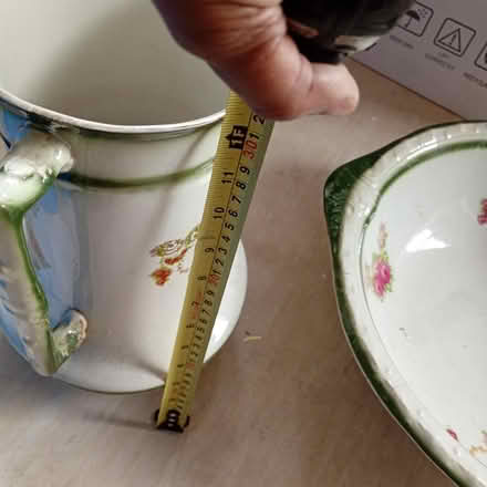 Photo of free Decorative Jug and bowl (Thornton HEATH CR7) #4
