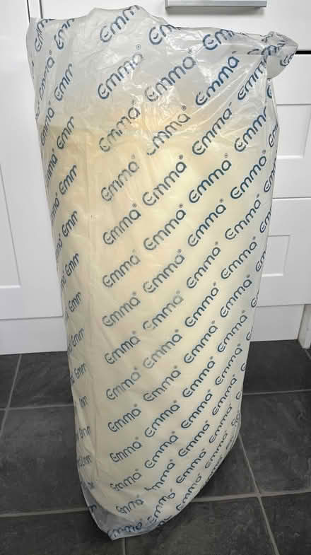 Photo of free New Memory Foam Mattress Topper (Prestbury GL52) #2