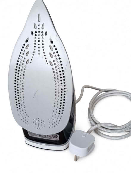 Photo of free Iron (Hatch Warren RG22) #2